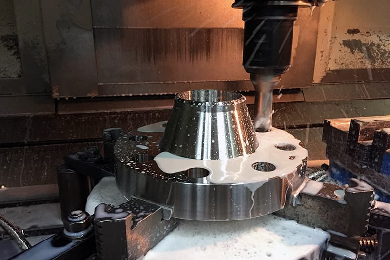 CNC tekinimo ir frezavimo staklės